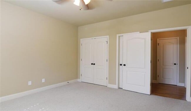 Building Photo - A stunning 5-bedroom, 4-bathroom home in B...