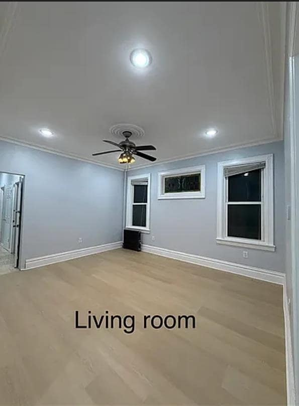 Building Photo - 154 W 33rd St