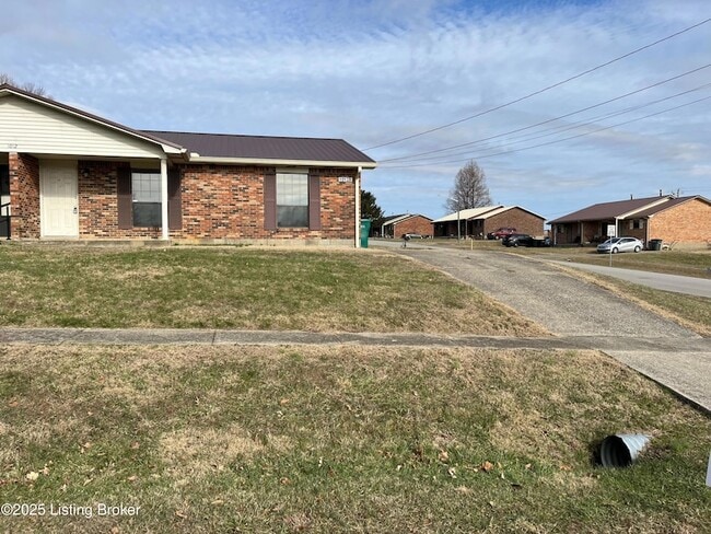 Building Photo - 1012 Windview Pl