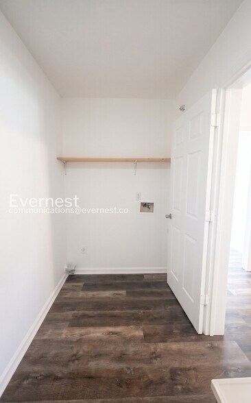 Building Photo - 4340 Wakeman Dr