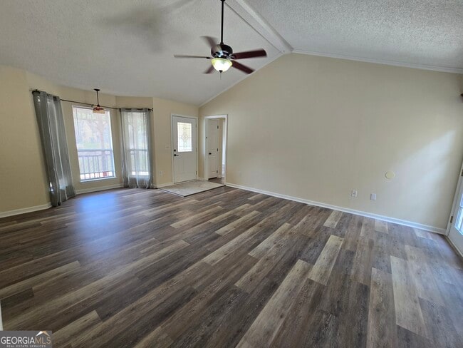 Building Photo - 106 Egret Ct