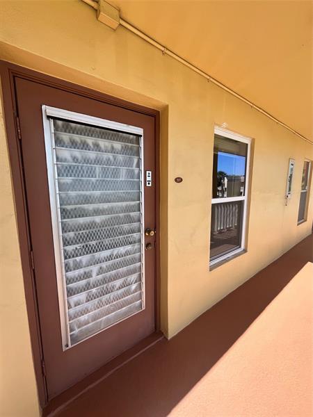 Building Photo - 6090 NW 64th Ave
