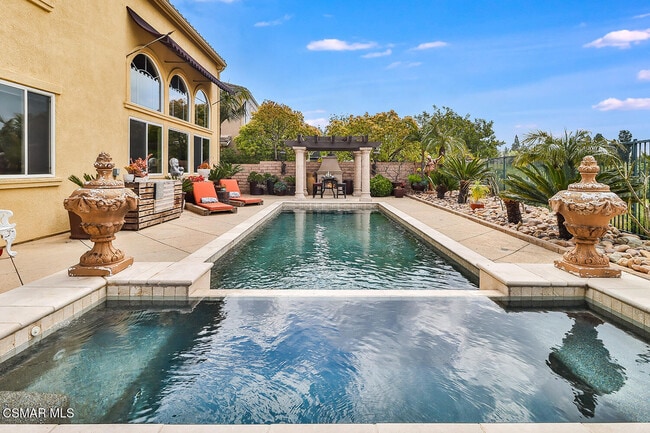 Building Photo - 13790 Stagecoach Trail
