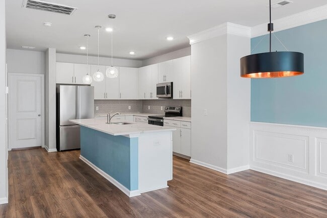 Building Photo - 4577 Summey Street