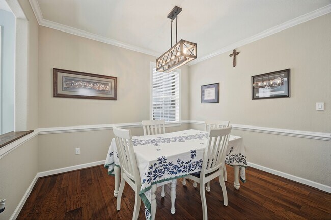 Building Photo - 1177 Treefern Dr