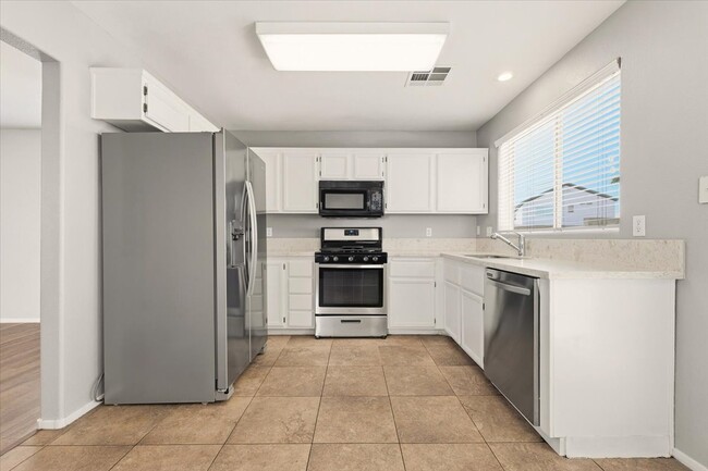 Building Photo - 4365 Desert Dancer Way