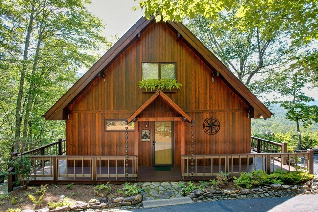 Building Photo - 402 Wilderness Dr