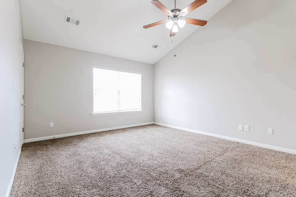 Building Photo - 2792 Shady Well