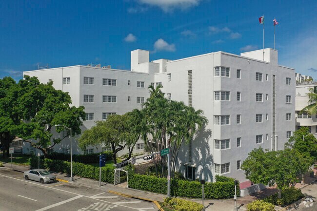 Primary Photo - Cynthia Apartments