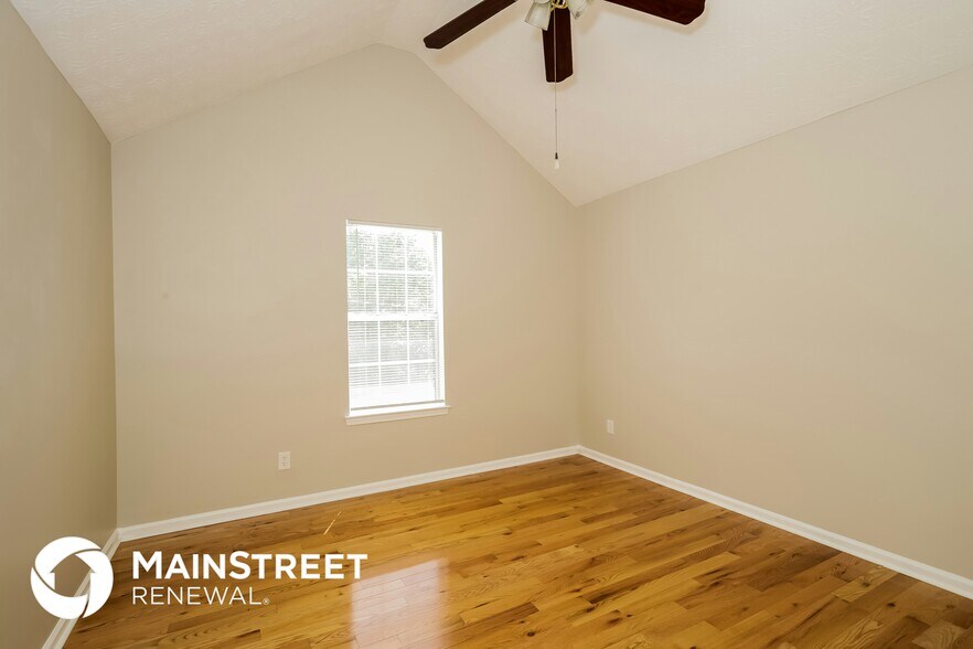 Building Photo - 4772 Creekside Pl