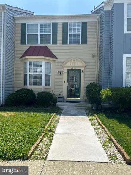 Building Photo - 6955 Aquamarine Ct