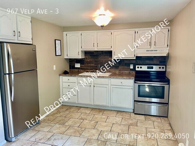 Building Photo - 967 Velp Ave