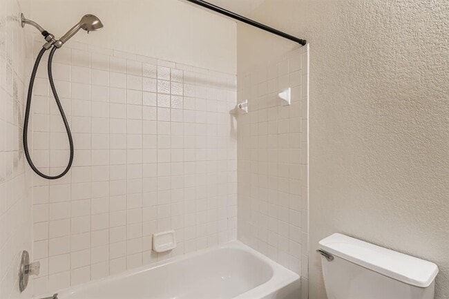 Building Photo - 4418 Mather