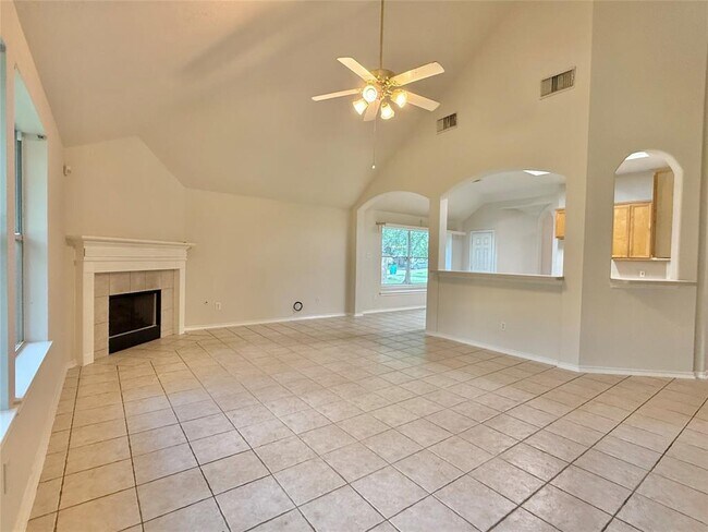 Building Photo - 110 S Merryweather Cir