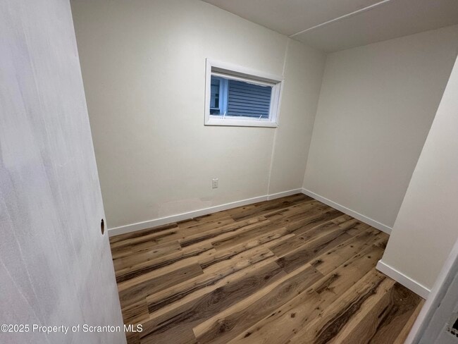 Building Photo - 638 Pear St