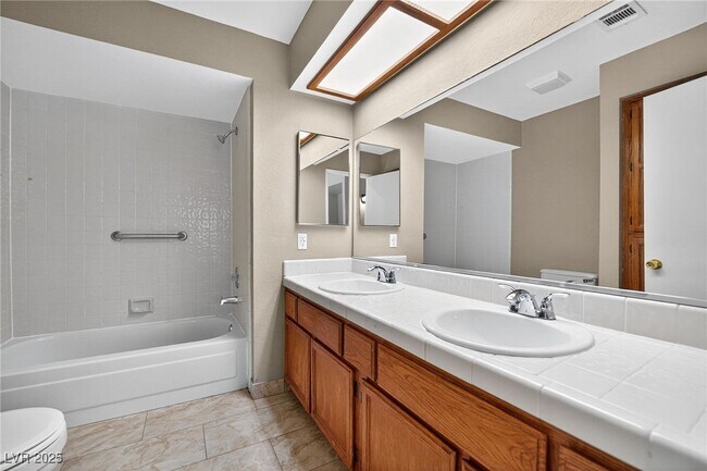 Building Photo - 3241 Ventana Hills Dr