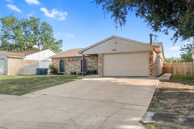Building Photo - 5316 Yager Dr