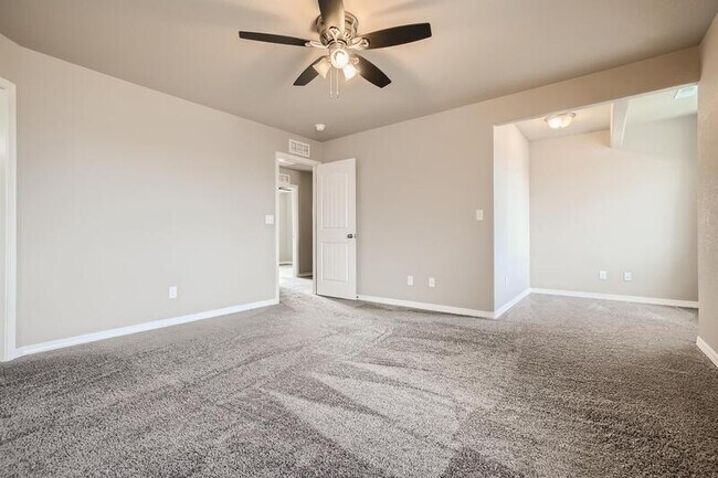 Building Photo - 11481 Moonrock Heights