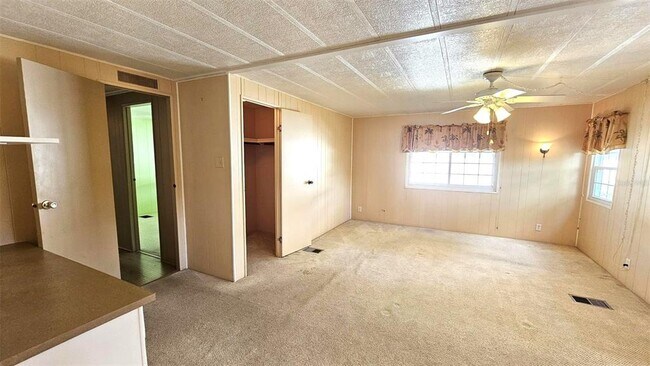 Building Photo - 1240 Seagull Dr