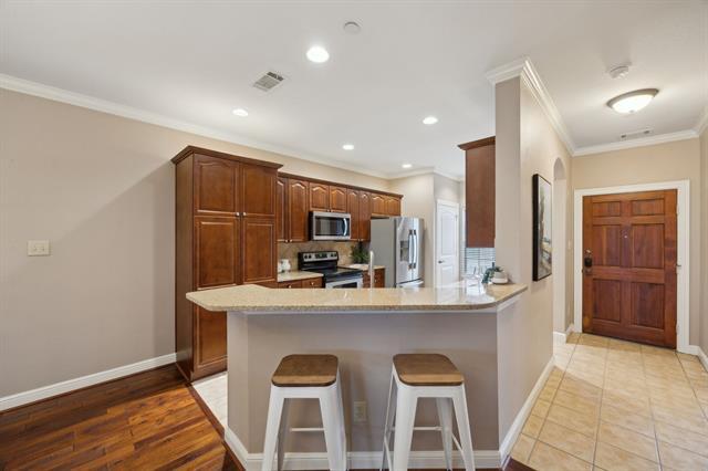Building Photo - 1877 Signal Ridge Pl
