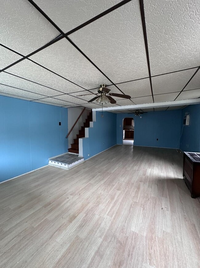 Building Photo - 209 Gould St