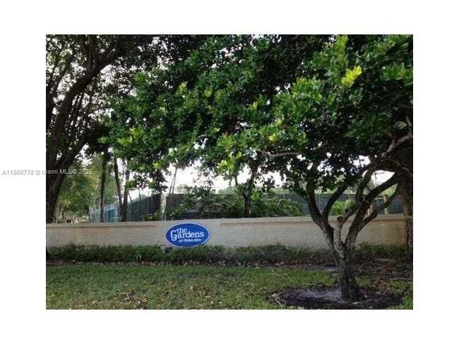 Primary Photo - 300 Gardens Dr