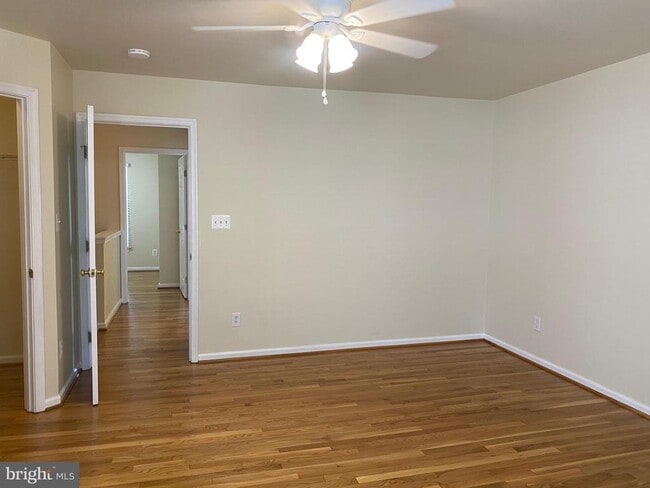 Building Photo - 7049 Rogue Forest Ln