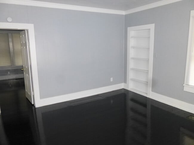 Building Photo - COMING SOON!!!