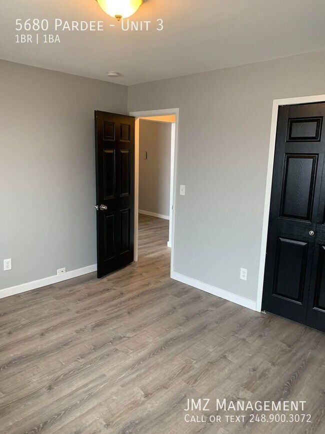 Building Photo - 5680 Pardee-Unit 3