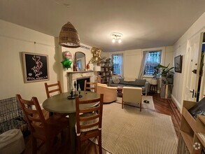 Building Photo - Beautifully maintained 1 bed 1 bath in pri...