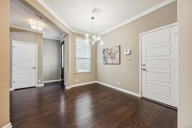 Building Photo - 9725 Solana Vista Loop
