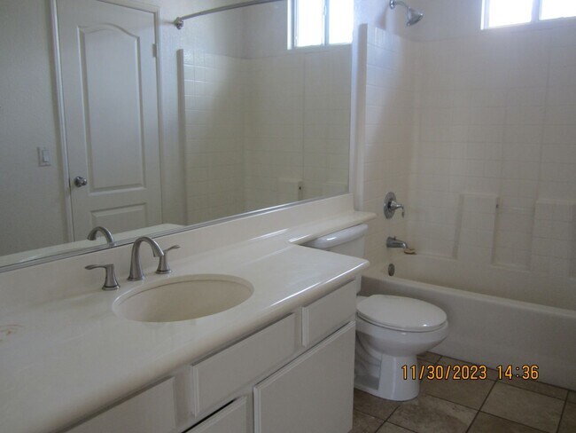 Building Photo - SPACIOUS PLACENTIA TOWNHOME