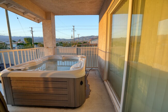 Building Photo - 16087 Bubbling Wells Rd