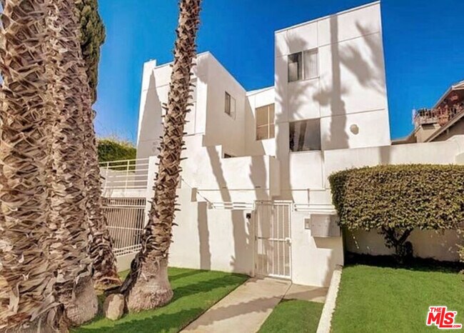 Building Photo - 1823 20th St