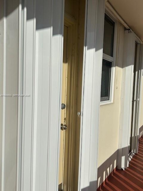 Building Photo - 2903 Point E Dr