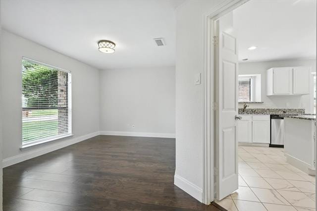 Building Photo - 5446 Meadow Vista Ln