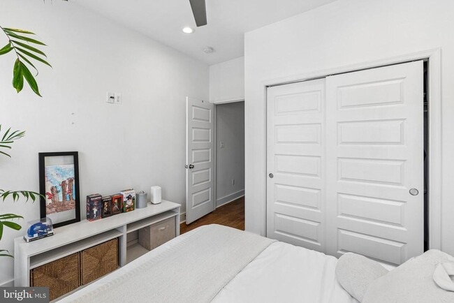 Building Photo - 1228 Patapsco St