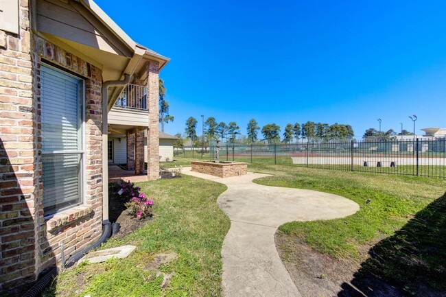 Building Photo - 19230 Canyon Bay Dr
