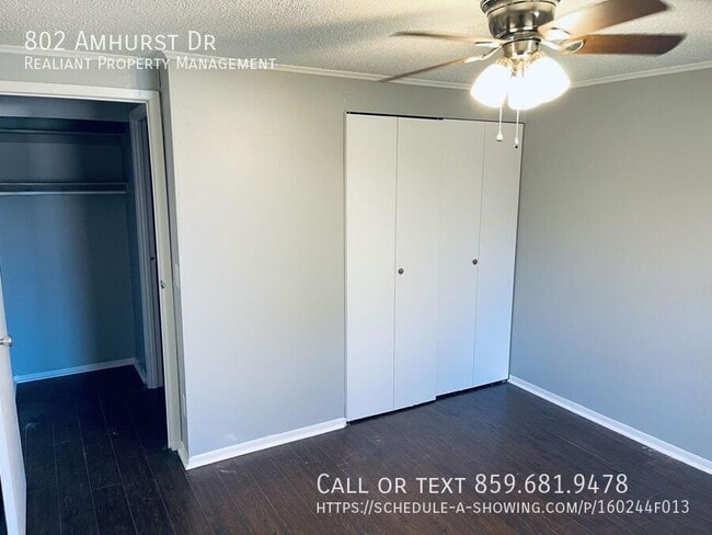 Building Photo - 802 Amhurst Dr