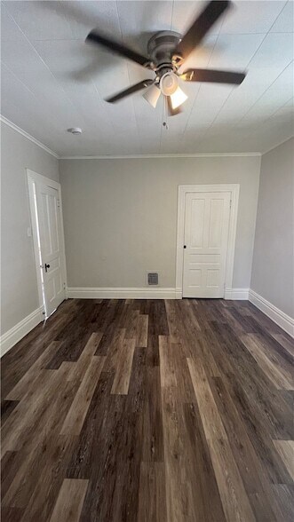 Building Photo - 401 N McKean St