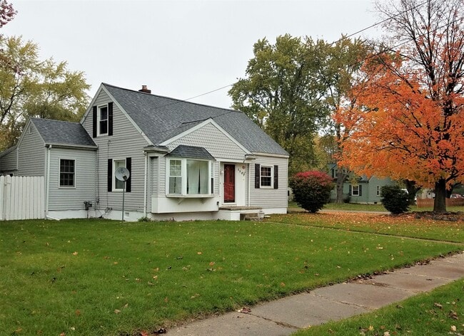 Primary Photo - 2302 Chesning Ave