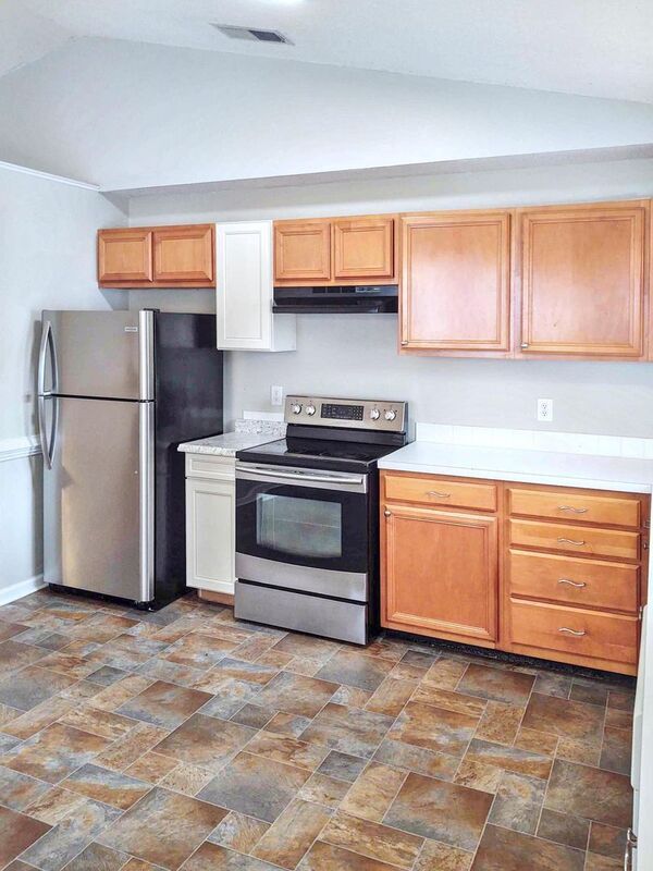Building Photo - 2229 Saponi Village Ct