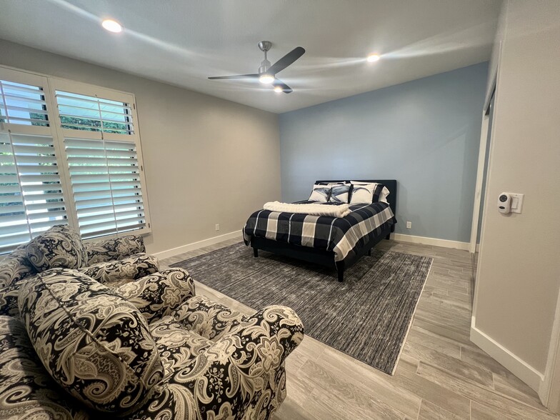 Building Photo - 34300 LANTERN BAY Dr