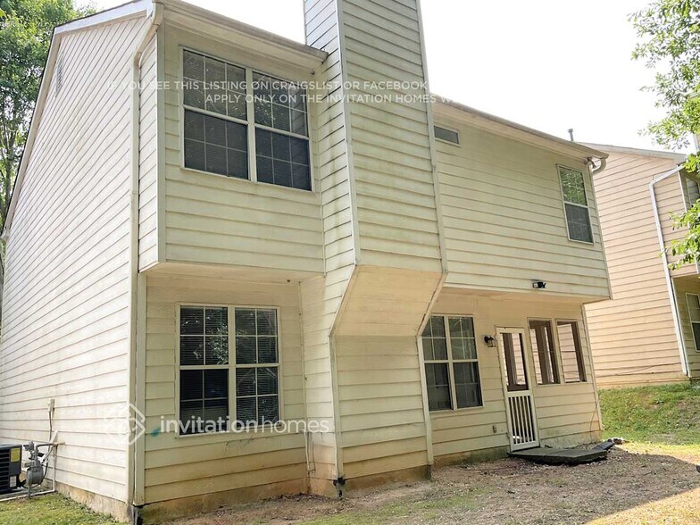 Building Photo - 6635 Coventry Point