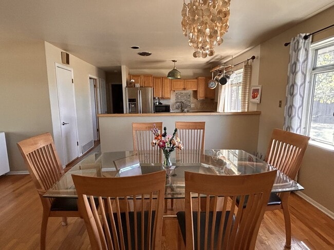 Building Photo - Enjoy Amazing Flatiron Views, Abundant Space, and A Large Backyard in this 5 Bedroom Home