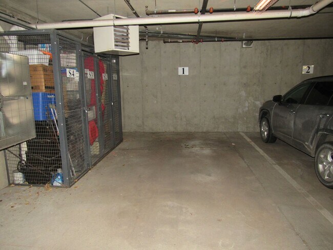 Building Photo - 3601 E 103rd Cir