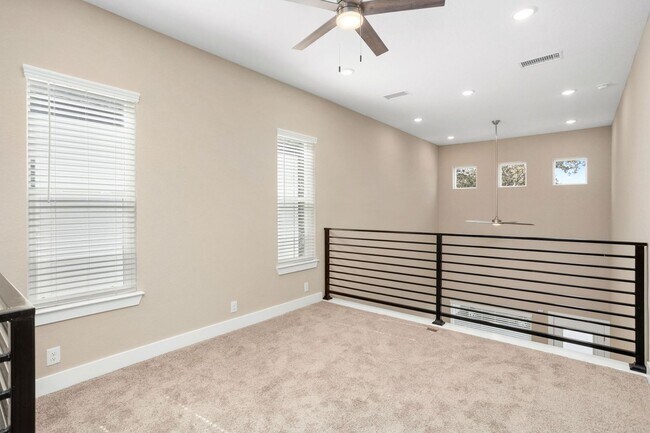 Building Photo - Luxury 3/2.5 Brand New Home