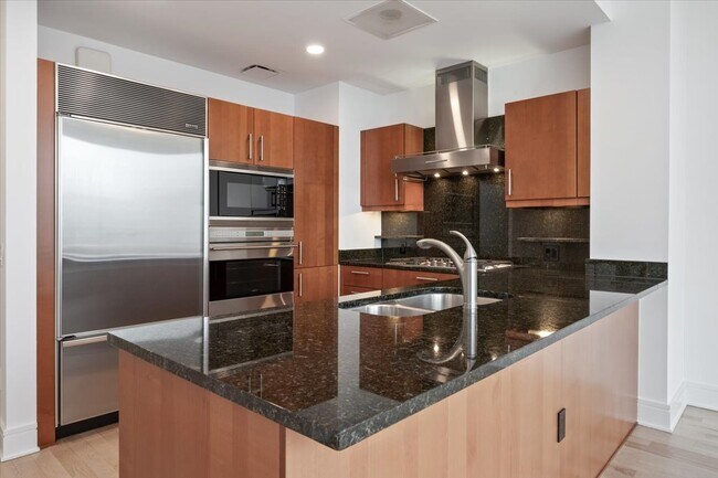 Building Photo - 401 N Wabash Ave