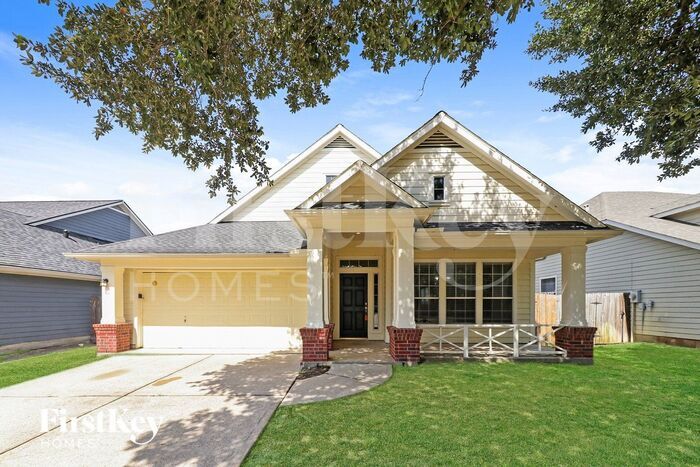 Primary Photo - 15814 Stiller Park Dr