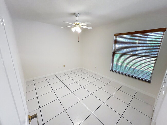Building Photo - Charming 4-Bedroom Oasis with 3 Baths in P...